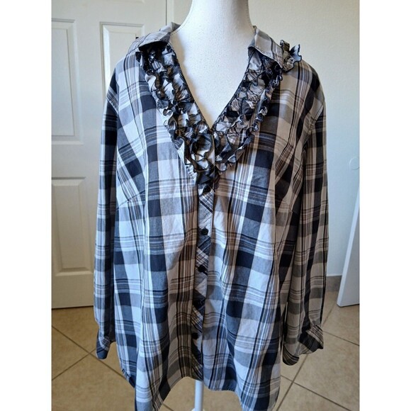 Covington Woman Plaid‎ Ruffle Blouse Grey White Size 20/22W 100% Cotton - Picture 1 of 12